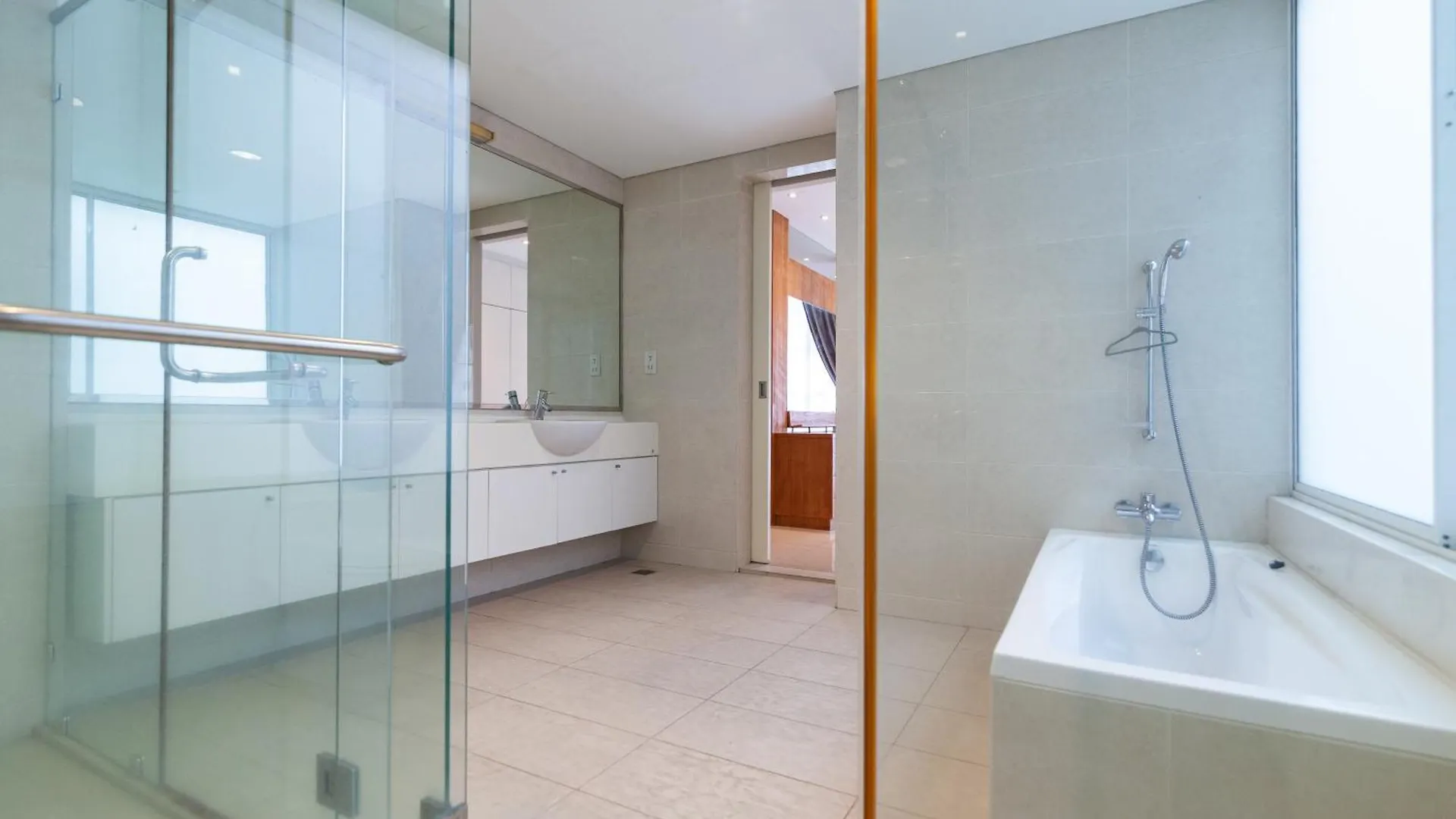 Bintang Goldhill By Plush Kuala Lumpur Apartment